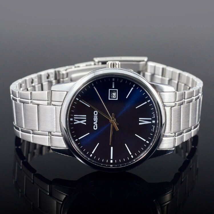 CASIO "Collection" MTP-V002D-2B3