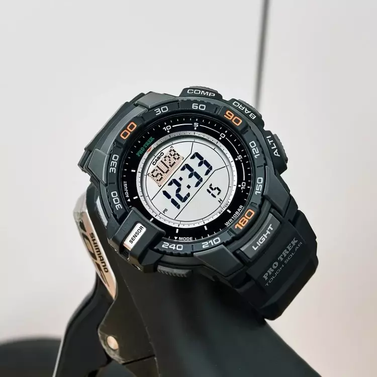 CASIO "PRO TREK" PRG-270-1E